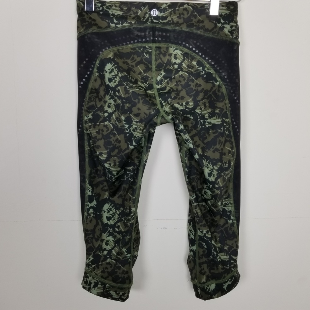Lululemon Athletica Luxtreme Leggings Size 4 Camo